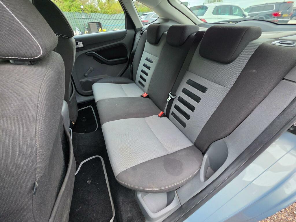 Ford Focus 1.6 Zetec Climate Part Exchange To Clear Spare Grey #27