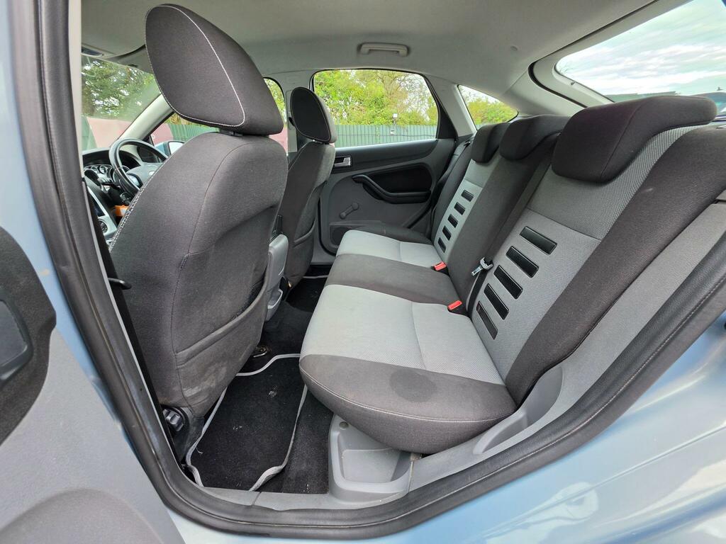 Ford Focus 1.6 Zetec Climate Part Exchange To Clear Spare Grey #25