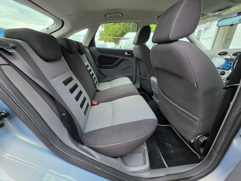 Ford Focus 1.6 Zetec Climate Part Exchange To Clear Spare Grey #28