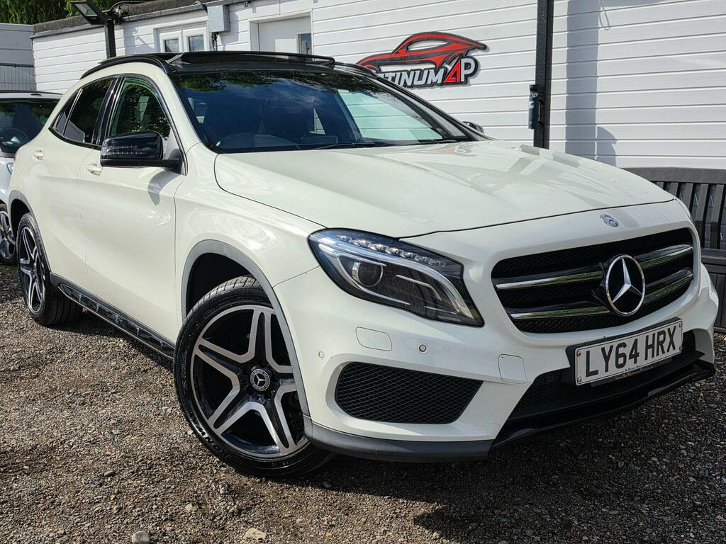 Mercedes-Benz GLA Class Amg Line White #2