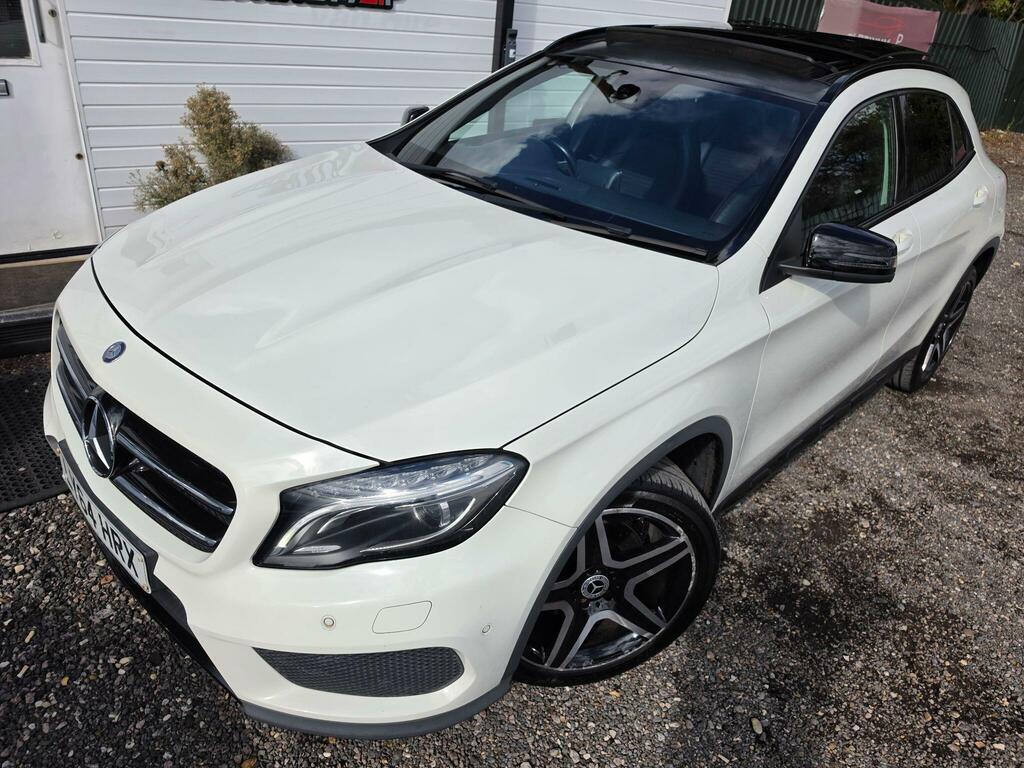 Mercedes-Benz GLA Class Amg Line White #5