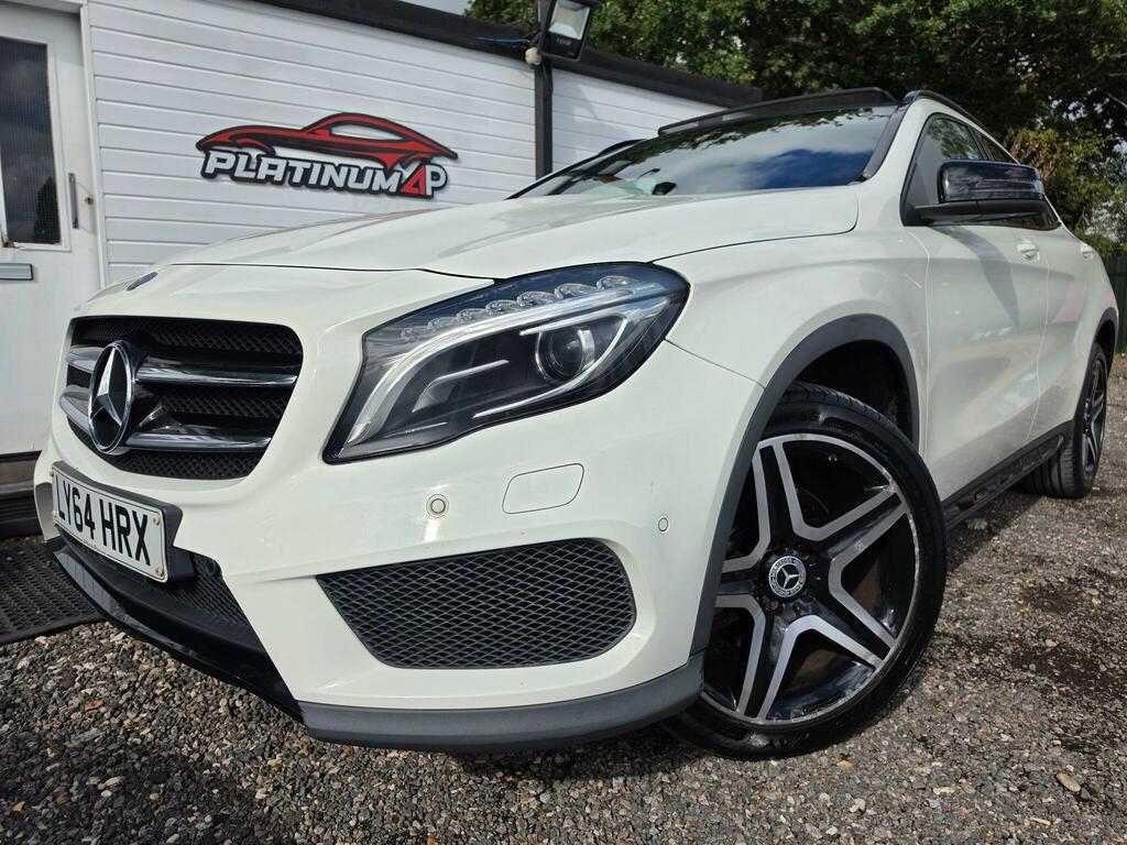 Mercedes-Benz GLA Class Amg Line White #4