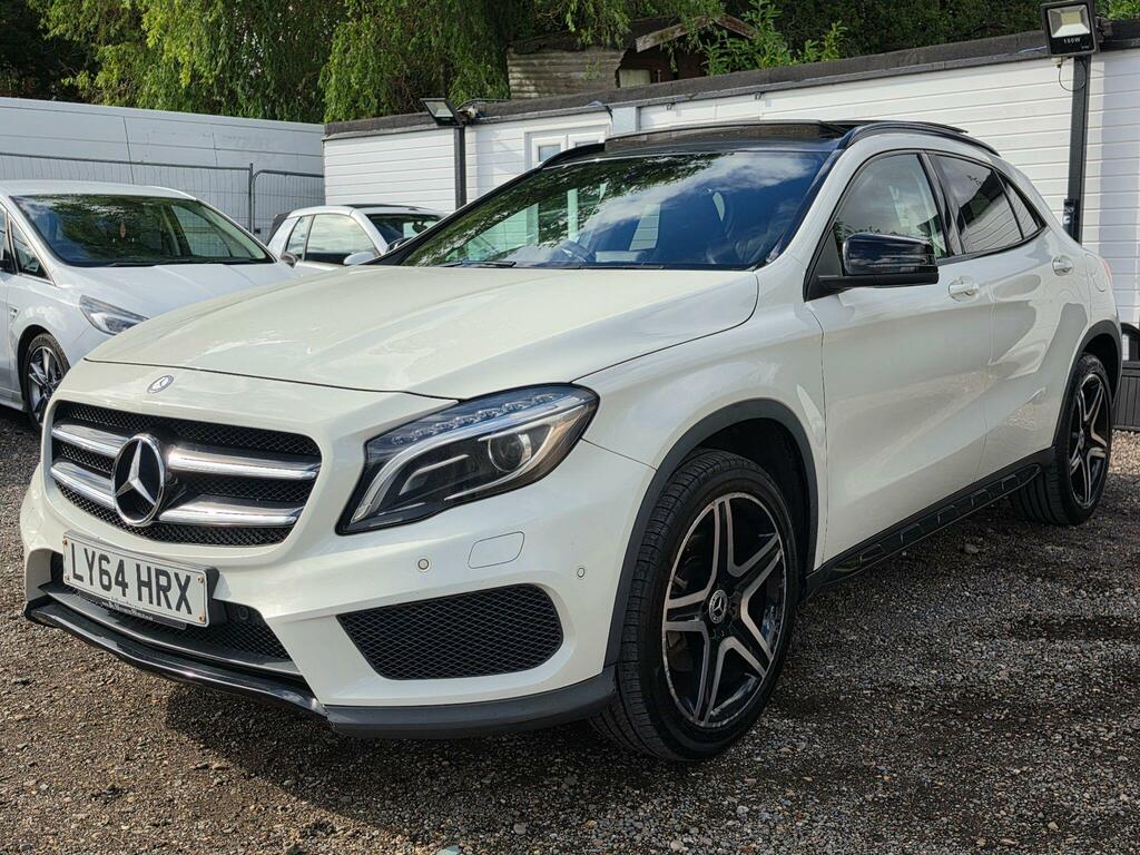 Mercedes-Benz GLA Class 200D Sport Premium White #14