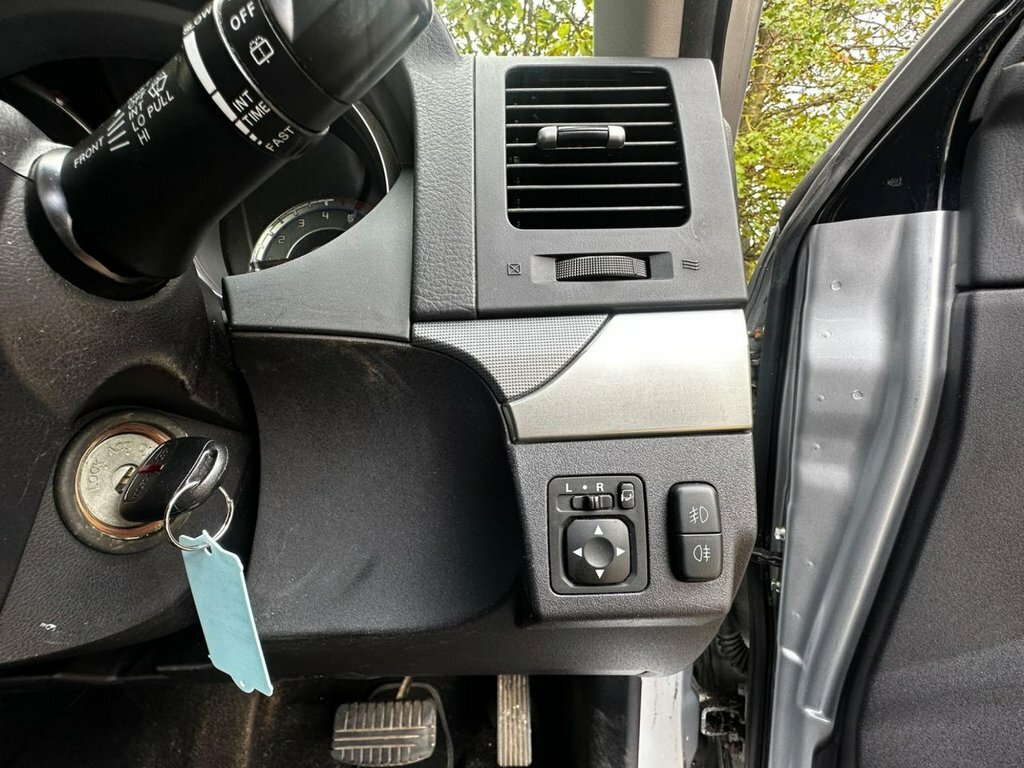 Mitsubishi Shogun Di-dc Diamond Suv Black #39