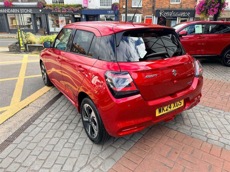 Suzuki Swift Ultra 1.2I Hybrid Red #6