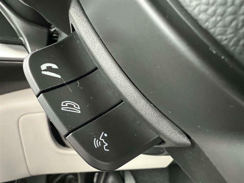 Suzuki Swift 1.2 Mild Hybrid Motion Cvt White #8