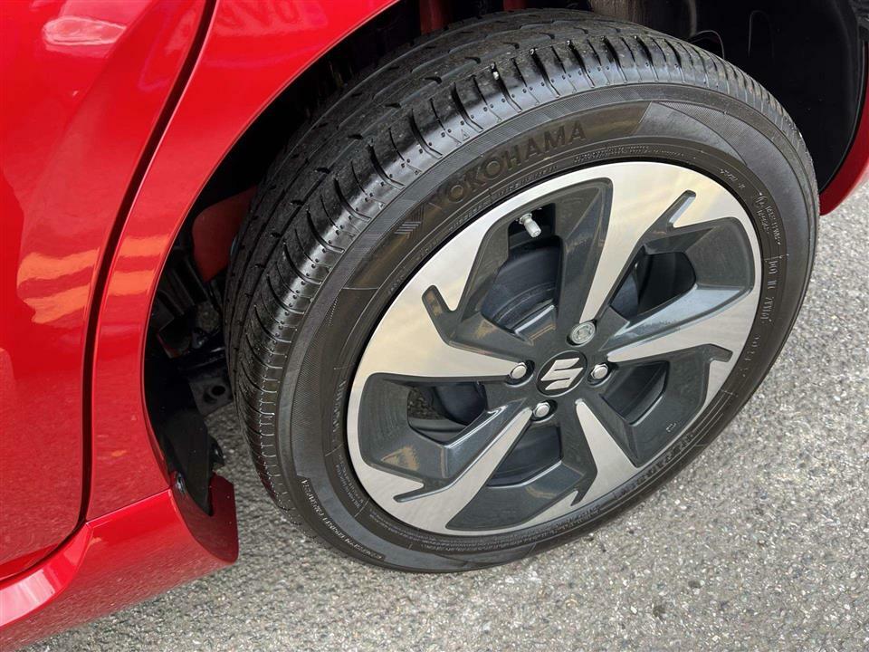 Suzuki Swift Ultra 1.2I Hybrid Allgrip Red #3