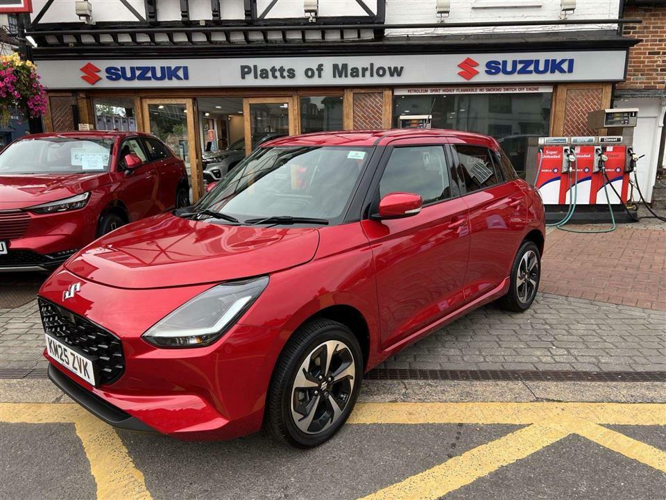 Suzuki Swift Ultra 1.2I Hybrid Allgrip Red