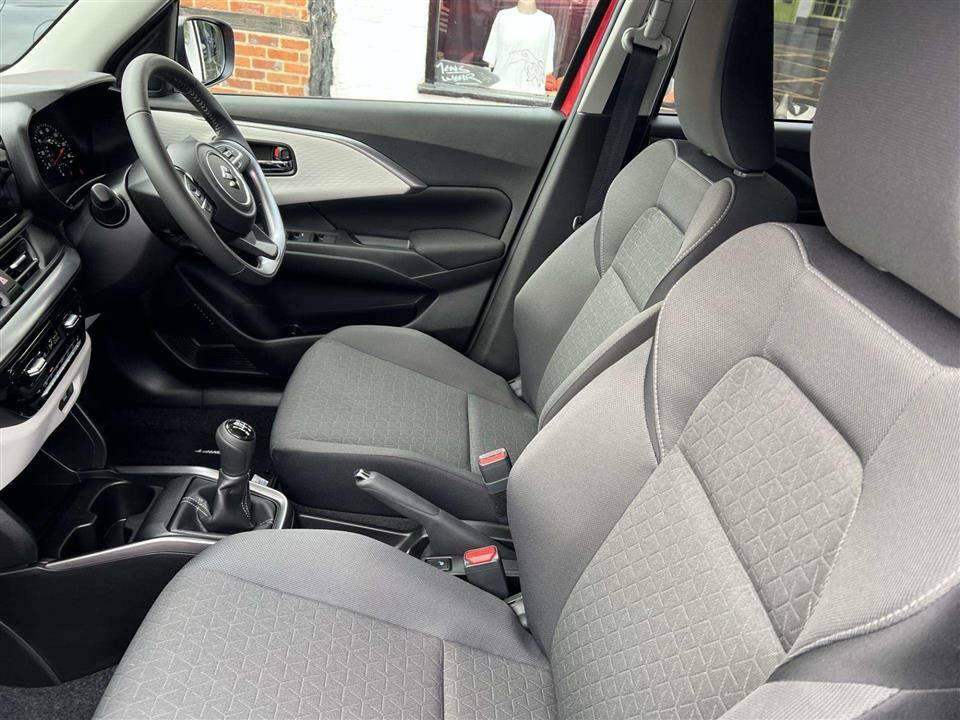 Suzuki Swift 1.2 Mild Hybrid Motion Cvt White #13