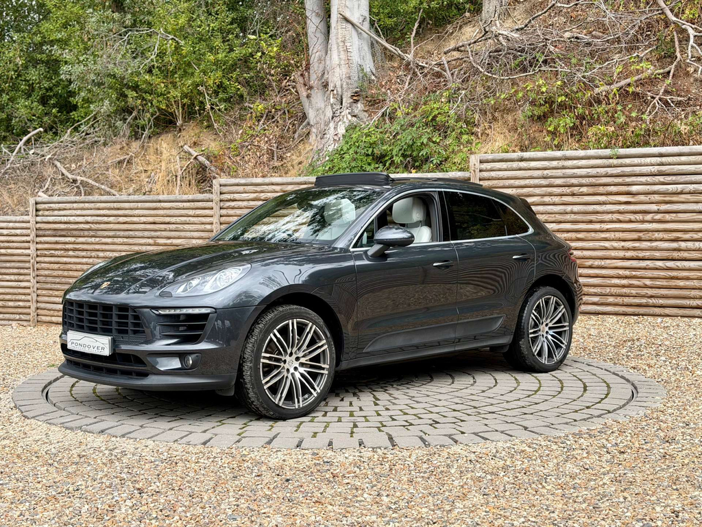 2017 Porsche Macan