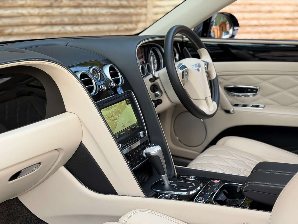 Bentley Flying Spur 4.0 V8 4Wd Euro 6 Grey #16