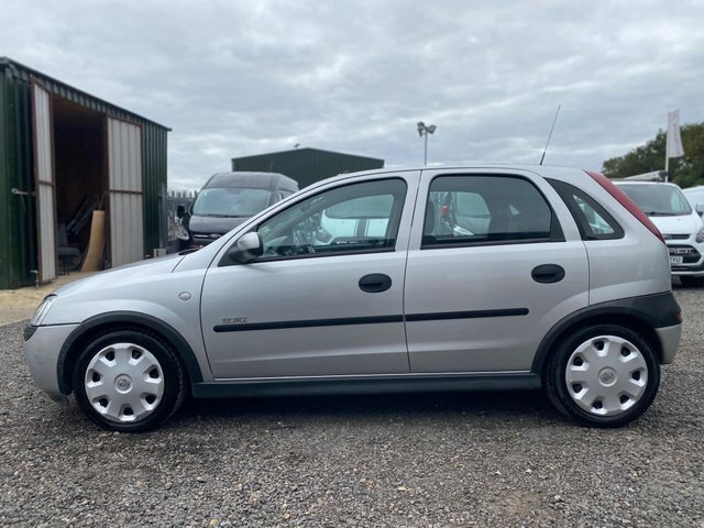 Vauxhall Corsa Corsa Club 12V Blue #18