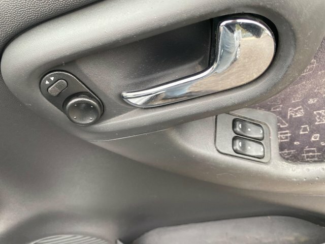 Vauxhall Corsa Corsa Club 12V Blue #37