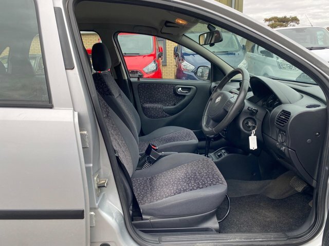 Vauxhall Corsa Corsa Club 12V Blue #29