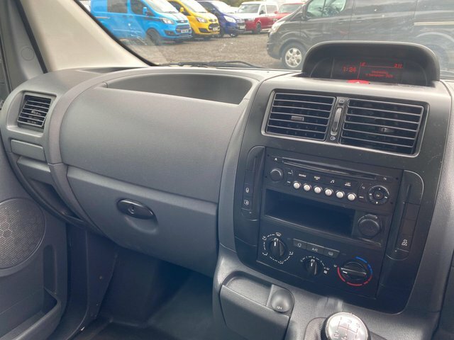 Peugeot Expert Mpv White #7