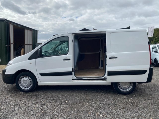 Peugeot Expert Mpv White #16