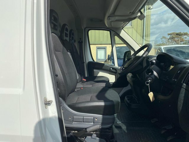Citroen Relay 35 L3h2 Enterprise Bluehdi White #14