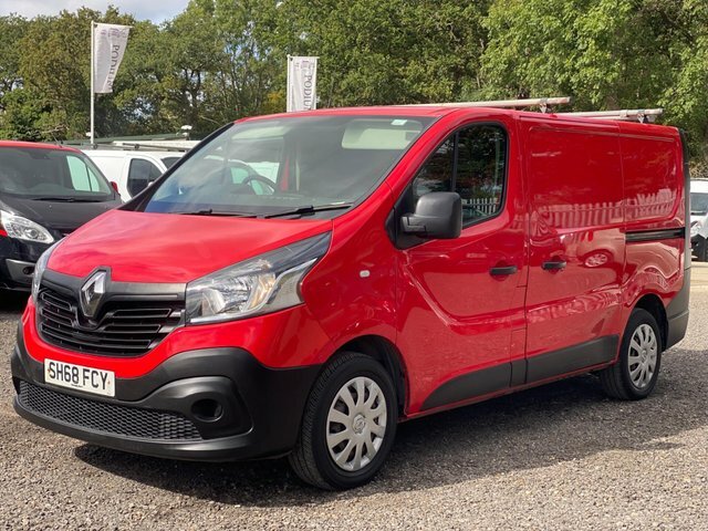 Renault Trafic 1.6 Dci 27 Business Swb Standard Roof Euro 6 Red #2