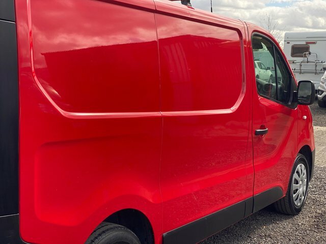 Renault Trafic Sl27 Sport Nav 1.6 Dci 120 Bhp Black #28