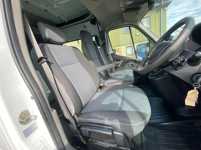 Renault Master 2.3 Dci 35 Crew Van Rwd Mwb Medium Roof Euro 5 6Dr White #5