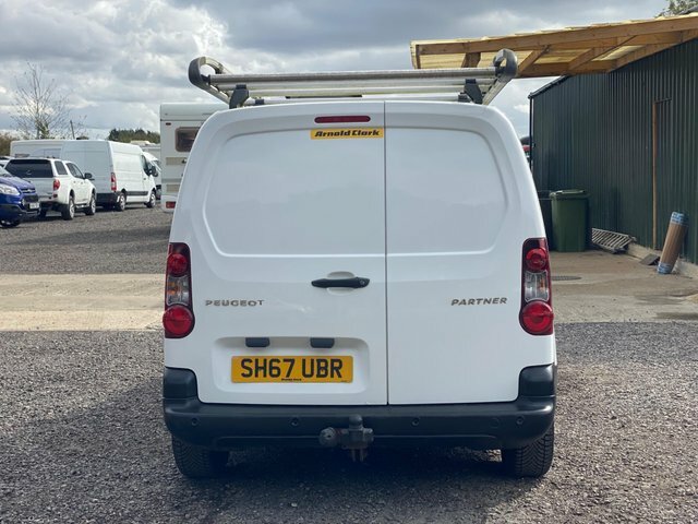 Peugeot Partner 1.6L S 6Dr White #18