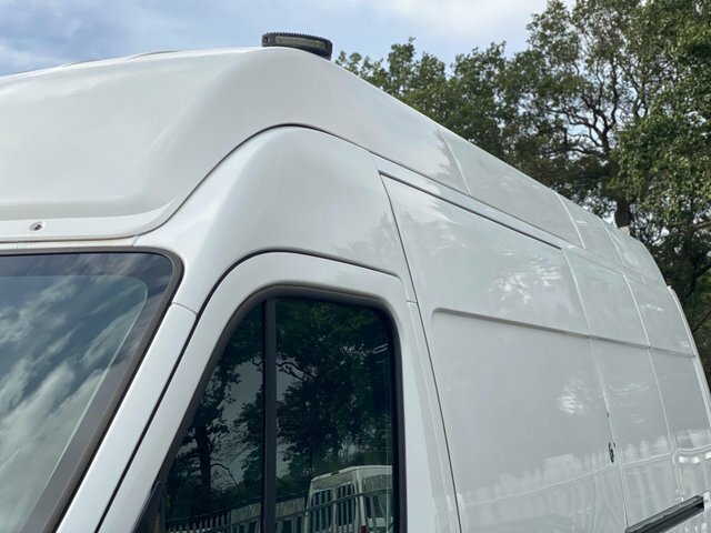 Renault Master 2.3 Dci 35 Business Fwd Lwb High Roof Euro 6 White #4