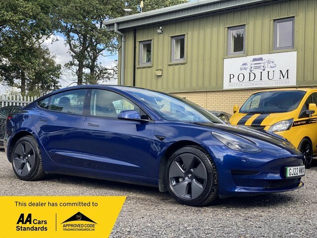 Tesla Model 3 Standard Range Plus Rwd Blue