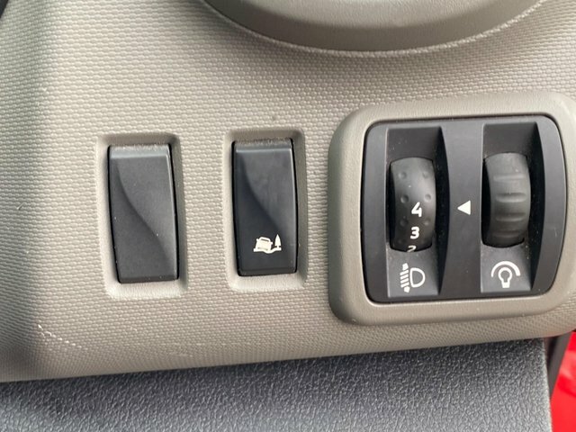 Renault Trafic Sl27 Business Plus Energy Dci Sr Pv White #74