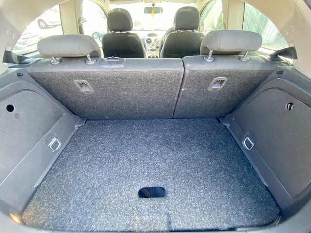 Vauxhall Corsa 1.2I 16V Life Ac Silver #10
