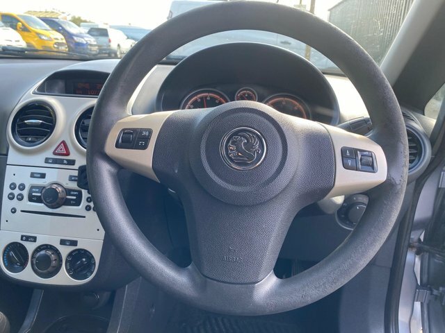 Vauxhall Corsa 1.2I 16V Life Ac Silver #32