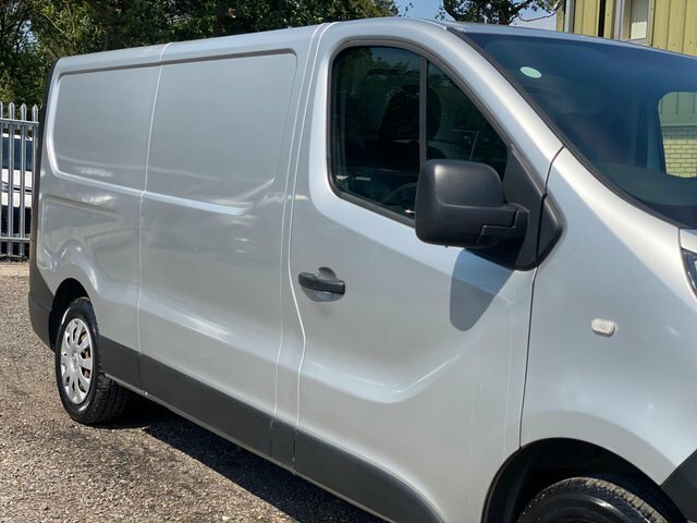 Renault Trafic Car Derived Van 1.6 Crew Van Ll29 Dci 115 Business White #23