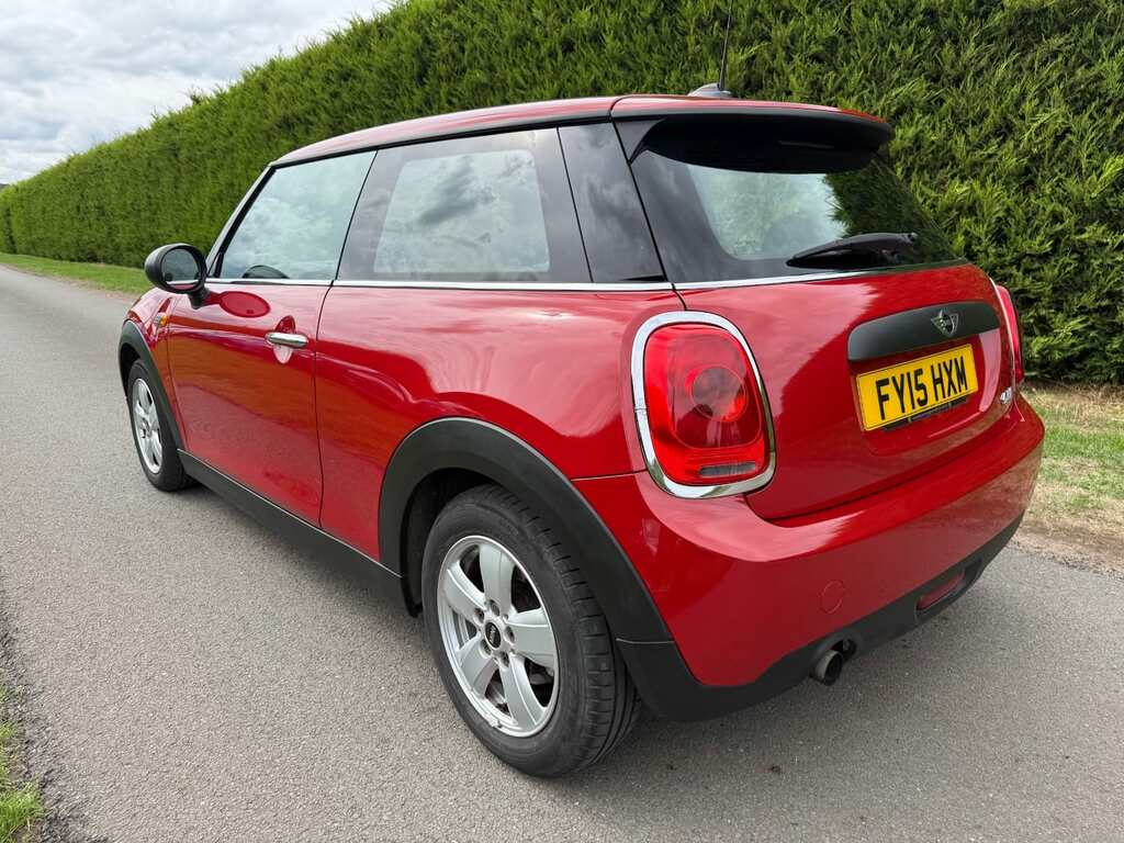 Mini Hatch 1.2 One Red #5