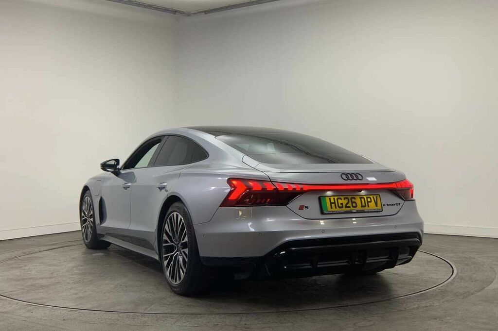 Audi E Tron GT 435,00 Kw - 2026 Silver #3