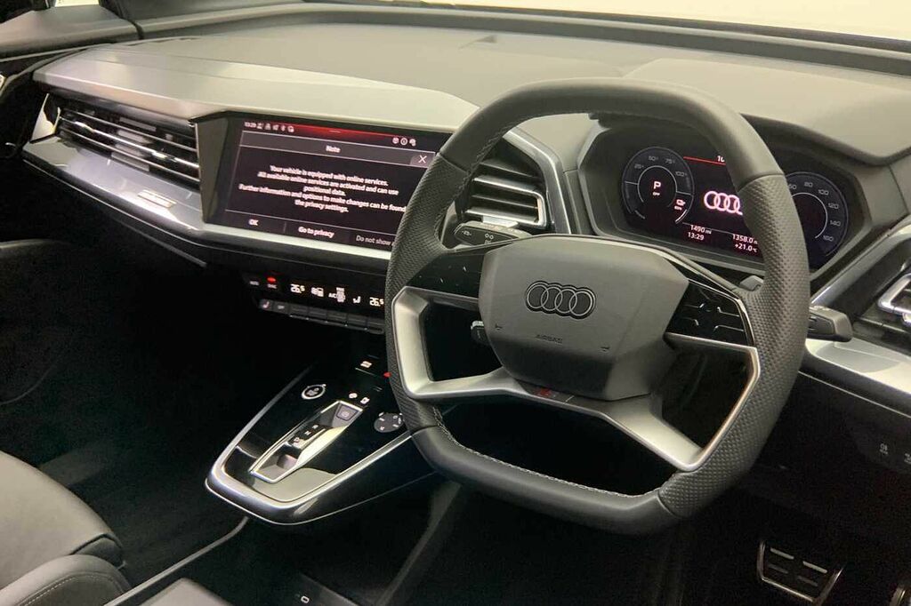 Audi Q4 E Tron Black Edition 50 Quattro 220,00 Kw - 2024 Grey #6