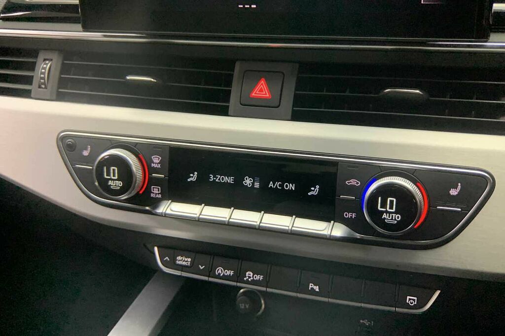 Audi A4 40 Tfsi 204 S Line S Tronic 2022 Red #18