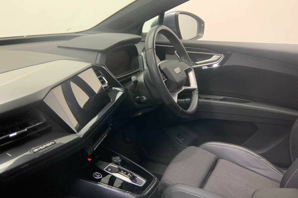 Audi Q4 E Tron Q4 S Line 40 E-tron 150,00 Kw Blue #5