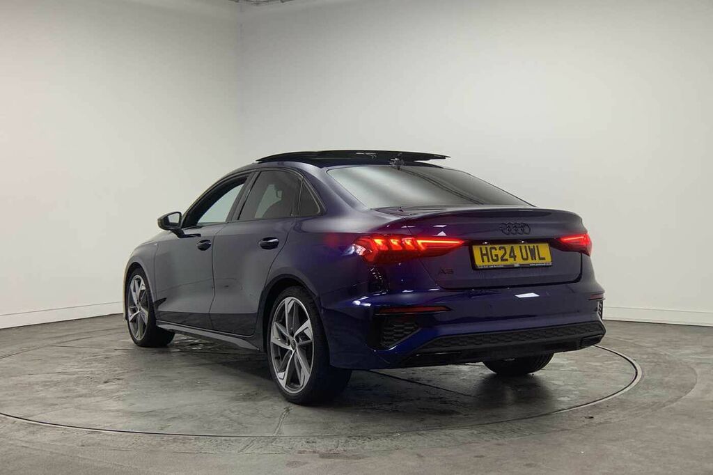 Audi A3 Black Edition 35 Tfsi 150 Ps S Tronic Blue #3