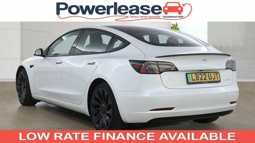 Tesla Model 3 Saloon White