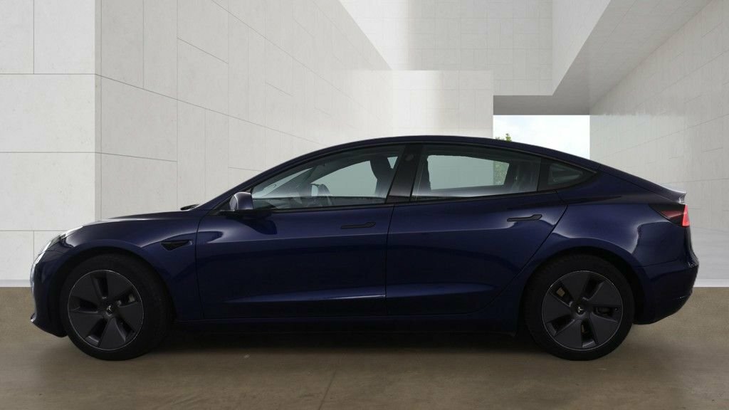 Tesla Model 3 Saloon Blue #5