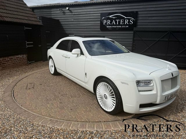 Rolls-Royce Ghost V12 Saloon White