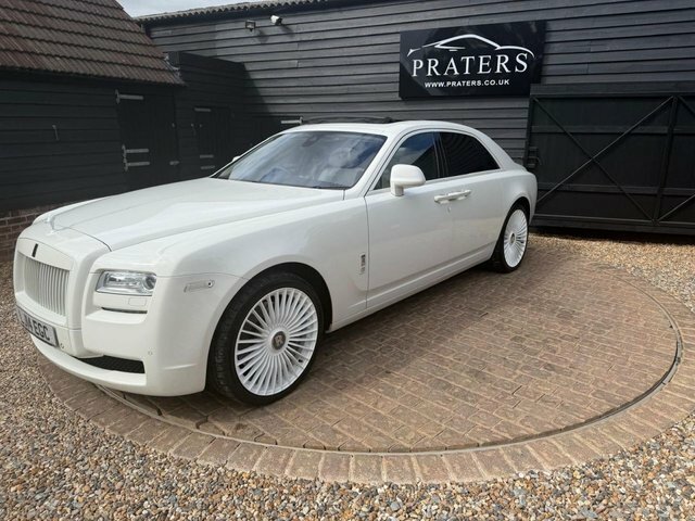 Rolls-Royce Ghost V12 Saloon White #2