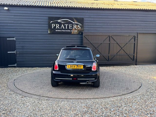 Mini Hatch 1.6 Cooper Hatchback Cvt Euro 4 116 Bh Black