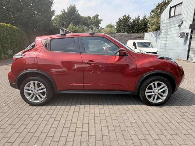 Nissan Juke Dci N-connecta Red #4