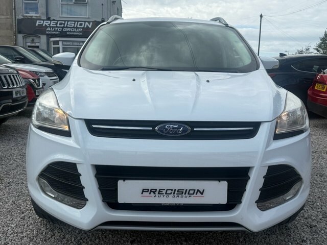 Ford Kuga Tdci Zetec Suv White #3