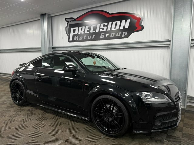 Audi TT Tfsi Black Edition Coupe Black #2
