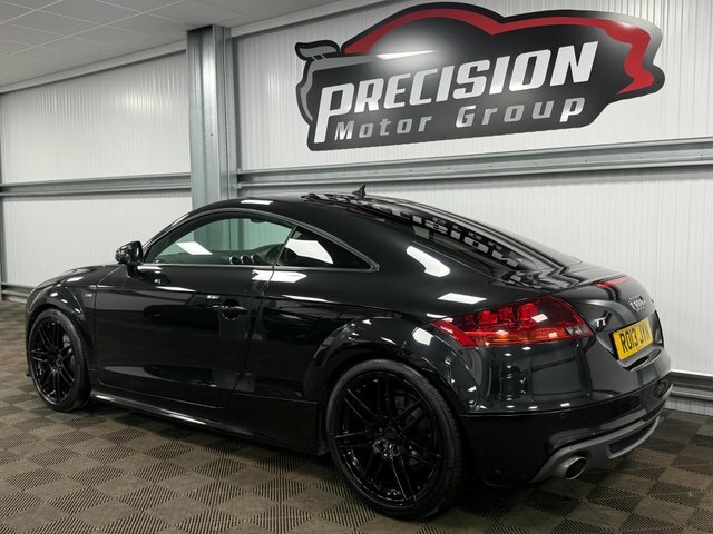 Audi TT Tfsi Black Edition Coupe Black #5