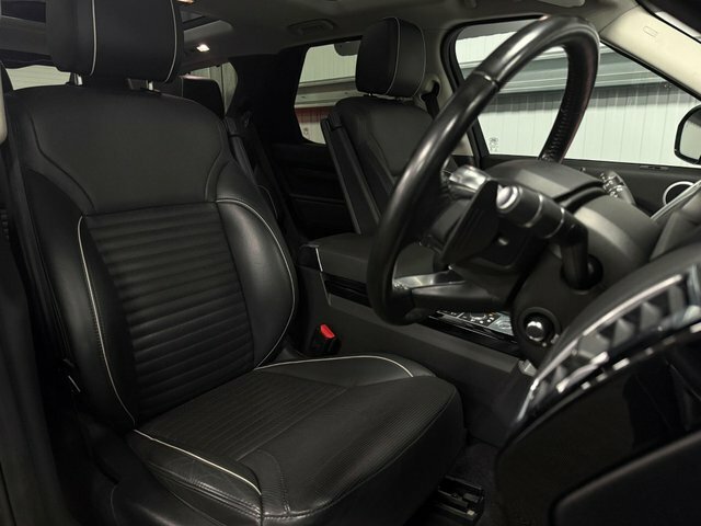 Land Rover Discovery Discovery Hse Sd4 Black #16