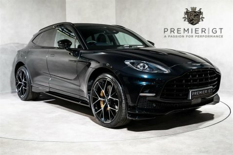 Aston Martin DBX 707 V8. Vat Black