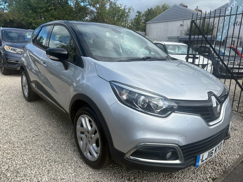 Renault Captur 1.5L Dynamique Nav Silver