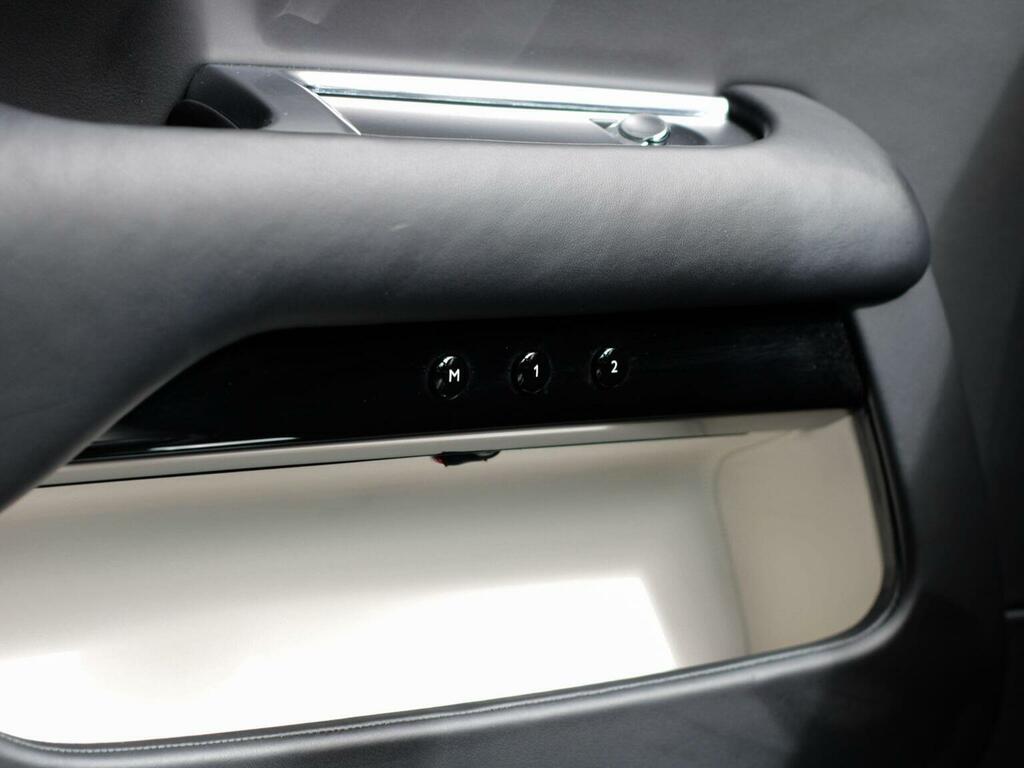 Rolls-Royce Wraith 6.6 V12 Coupe Euro 6 591 Bhp BV19JDU Blue #40